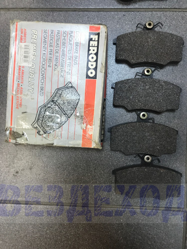 Колодки тормозные Ferodo FDB412 AUDI 80 передние